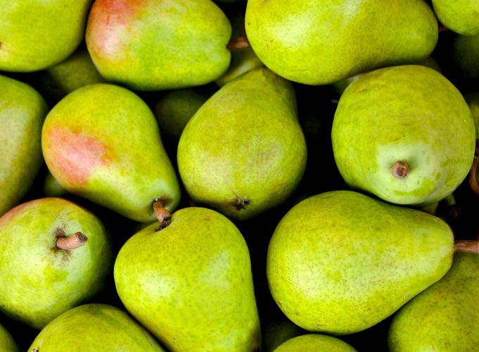Wallpaper pear, fruit, green, 5k, Food 4996819575